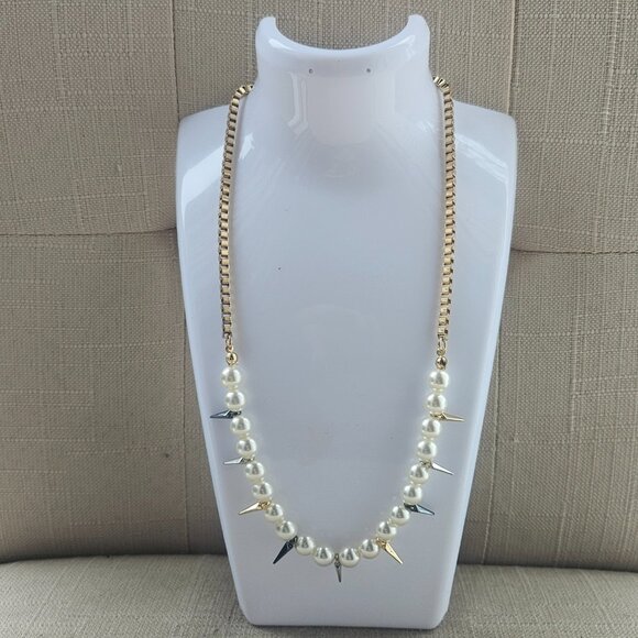 Nicole Miller Women Necklace Pearl & Spike Choker Gold Tone Fashion Jewelry NWT - Picture 4 of 13